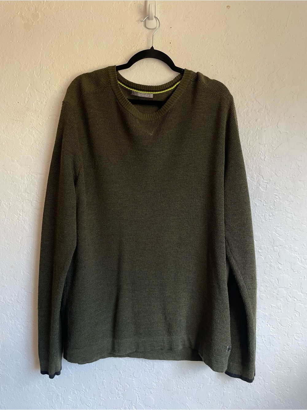 Smartwool Cheyenne Creek Crewneck Waffle Knit Dark Olive Sweater with Flaws